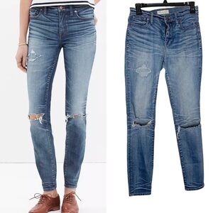 𝅺MADEWELL medium wash High riser skinny distressed jeans. Size 26